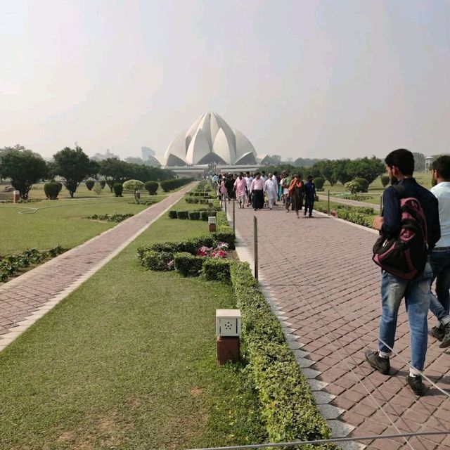 📍 Lotus Temple 