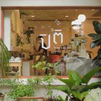 PITI HOME CAFE & EATERY