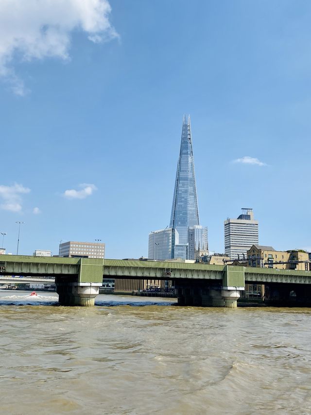 London Thames River Cruise, London, UK 🇬🇧