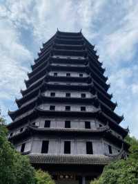 Incredible Liuhe pagoda