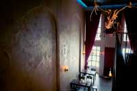 Hog's Head Phuket ร้านหัวหมู ภูเก็ต