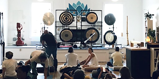 Didgeridoo Sitar Sound Bath w/Live Cymatic Projections | Lotus Sound, Hurontario Street, Collingwood, ON, Canada