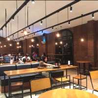 Iconik Cafe Makassar