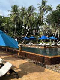 รีสอร์ทสุดหรู ริมหาดไม้ขาว ภูเก็ต 