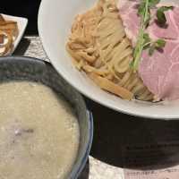 【大阪府】並んでも食べたい超絶品つけ麺を堪能！