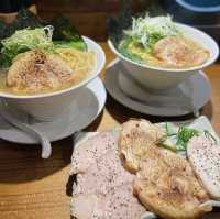 ［台北/中山］ 隱家拉麵 赤峰店🍜｜台北超人氣排隊名店 超平價拉麵 不用兩百元就能吃很飽!!!!!! 