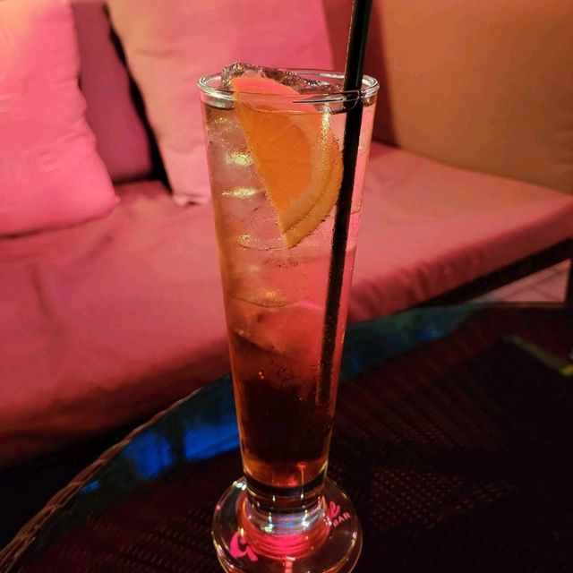 旺角高質素happy hour酒店酒吧