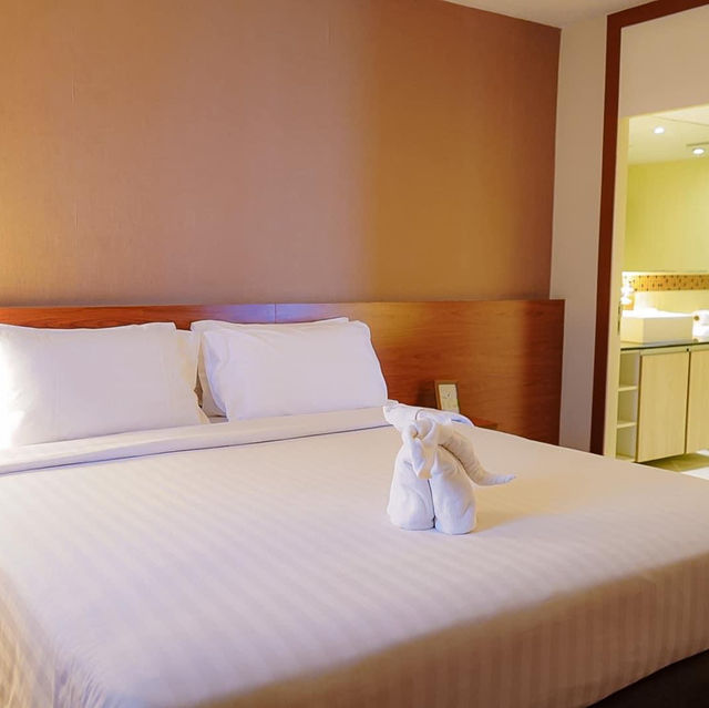 Bandara Suites Silom