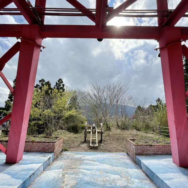 【台灣桃園 巴陵鐵塔】 海拔1314 高地情侶放閃景點
