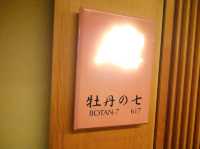 加賀屋~日本人一生必住一次的溫泉飯店｜38年榮獲溫泉飯店冠軍寶座｜頂級服務 豪華溫泉｜連商店街都好逛 