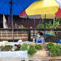 กาดกองเก่า​ เชียงของ