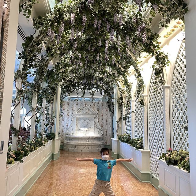 【 香港迪士尼樂園酒店。翠樂庭餐廳 】
