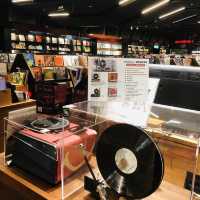 💽🎙不打洋音樂館裡的膠友故事🎼🎹Eslite Xinyi Store 誠品信義店