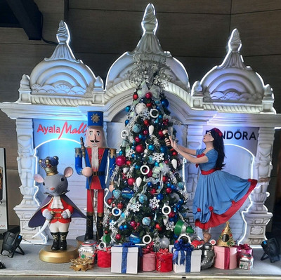 Louis Vuitton Christmas tree 2022 at Greenbelt mall Ayala 