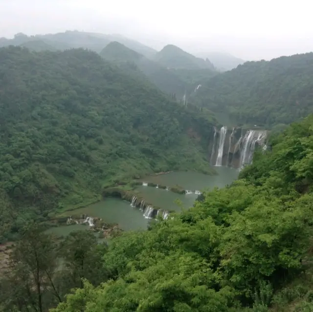 中国 雲南省 羅平 "九龍瀑布"  滝が10段!!、驚愕の景観、秘境の大冒険!!⛰️  