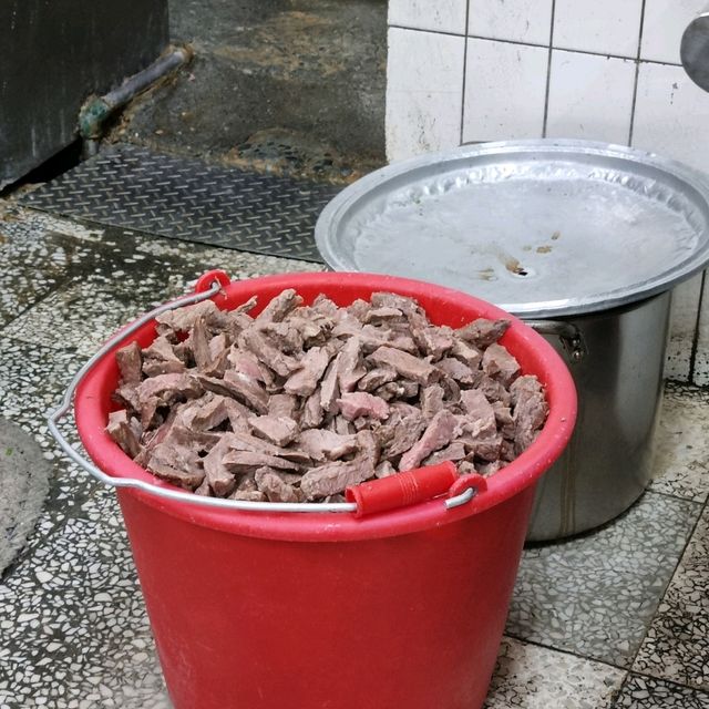 The Famous Liu shan Dong Beef Noodles