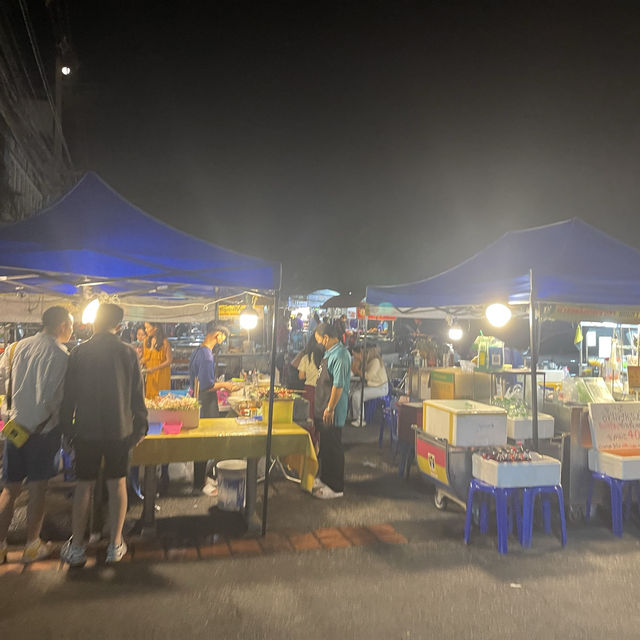 태국의 맛, 치앙마이 야시장 “창 푸억 야시장”