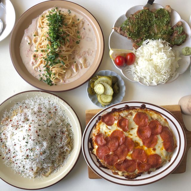 그릇까지 싹싹 비우고 나온 맛집
