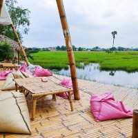 ดูนา cafe & restaurant
ร้านอาหาร
