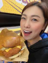 《九龍灣巨型 Burger 🍔 》