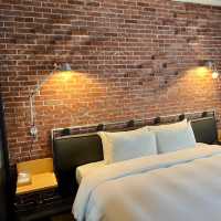 台南 最美工業風 U.I.J Hotel & Hostel 友愛街旅館🏨一座設計旅店與青年旅舍的全新跨界旅館！