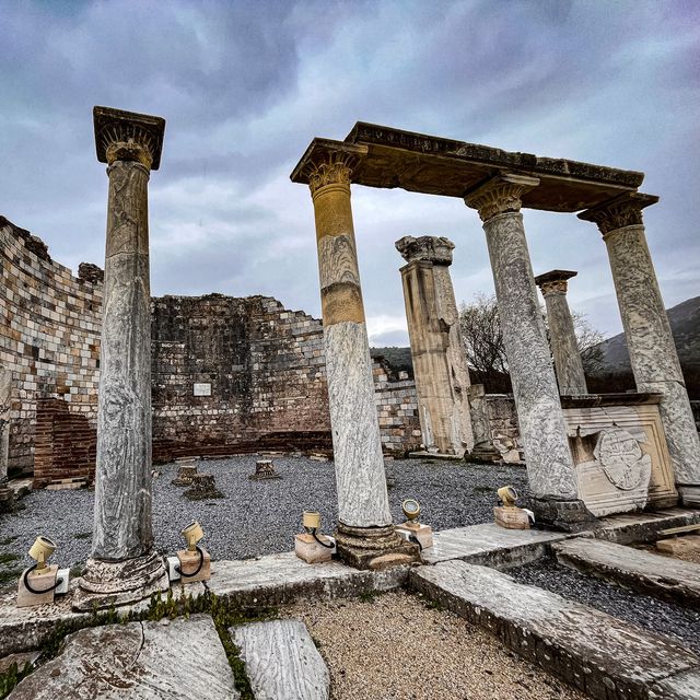 Ephesus In Izmir – One Of The Seven Wonders