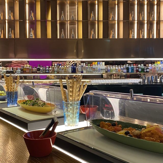 :: ソウル🇰🇷 漢江の夜景を眺めながら最高の夜を🍾🍸🥂VISTA WALKERHIL   【Re:Bar】