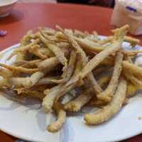 海港邊的秘境海產餐廳-秋雄鮮魚小吃