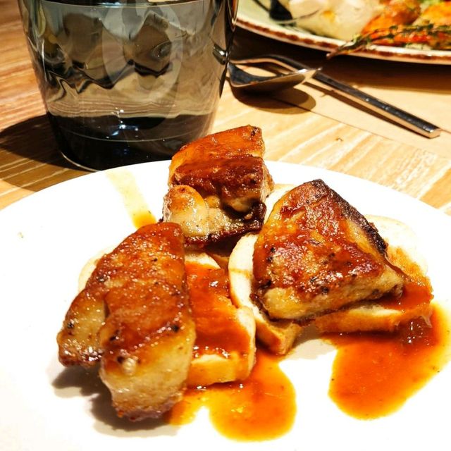 香港柏寧鉑爾曼酒店 Playt 自助晚餐