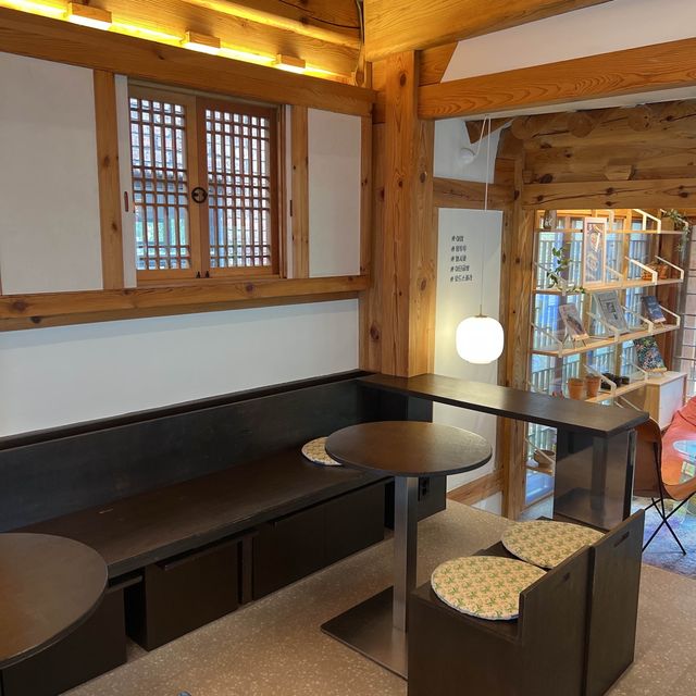 韓国/ソウル【仁寺洞】韓屋で楽しむベトナム料理バインミー🥪💕