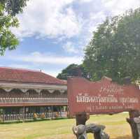 สถาปัตยกรรมล้ำค่าแห่งบางบัวทอง 
