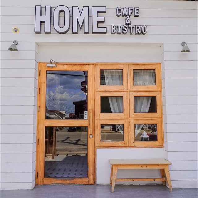 HOME Cafe’ & Bistro