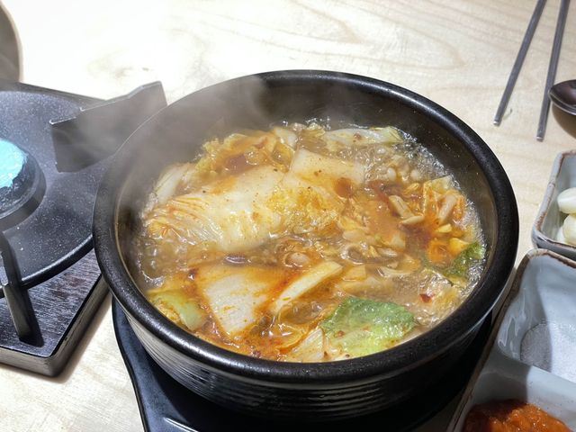[대전 봉명동] 솥뚜껑 삼겹살의 미친 비주얼 - 세겹식당