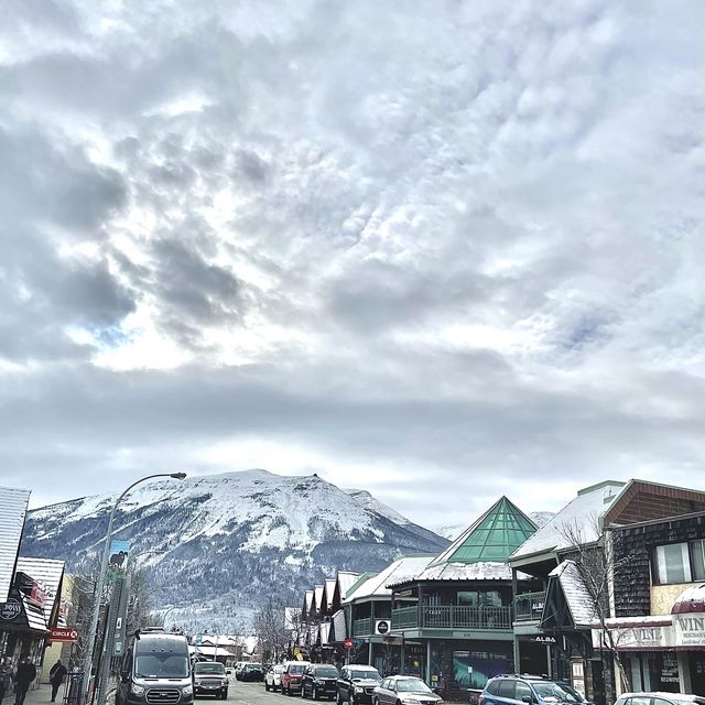 🇨🇦 JASPER Canada by Via Rain