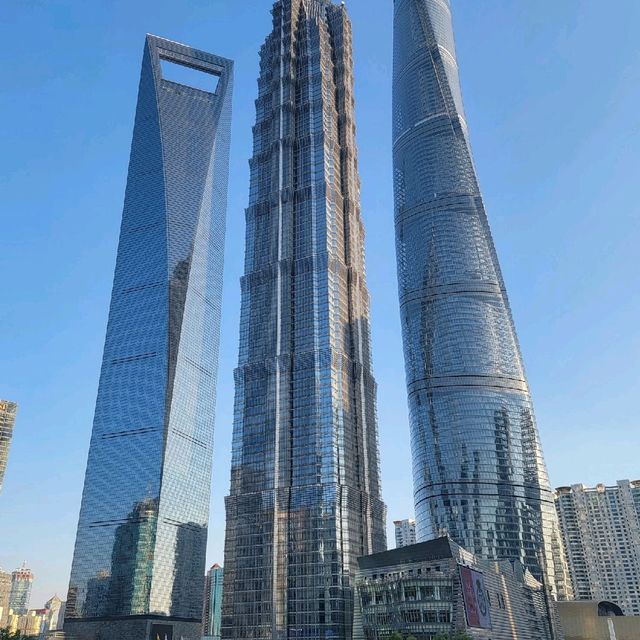 Shanghai's most FAMOUS buildings!😱