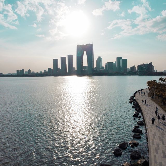 the mysterious island on the Jinji lake!