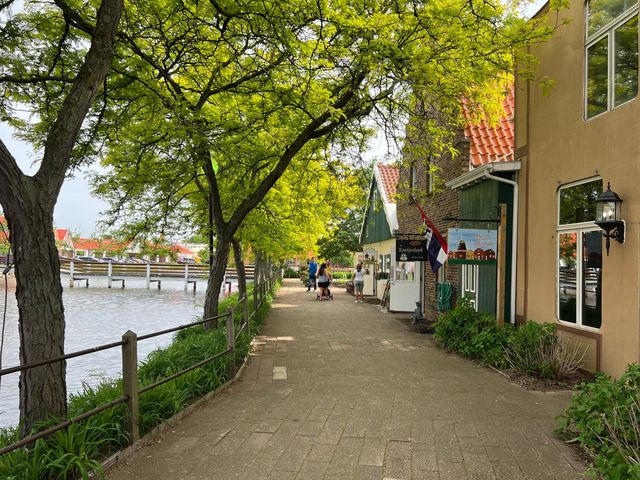 Neil’s Dutch Village - Michigan 