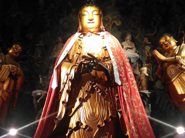 Inside Jade Buddha Temple - Shanghai 