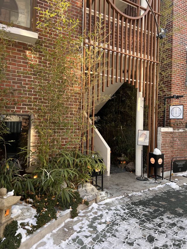 韓国/ソウル【望遠洞】緑と和の調和が素敵🌿駅近の人気カフェ💚