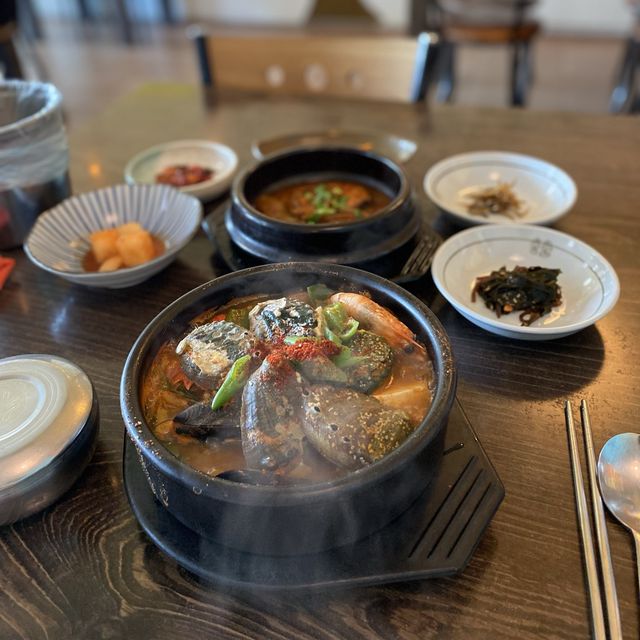 함덕 해수욕장 혼자 여행객 맛집 | 함덕 뚝배기 함덕 해수욕장 혼자 여행객 맛집 | 함덕 뚝배기