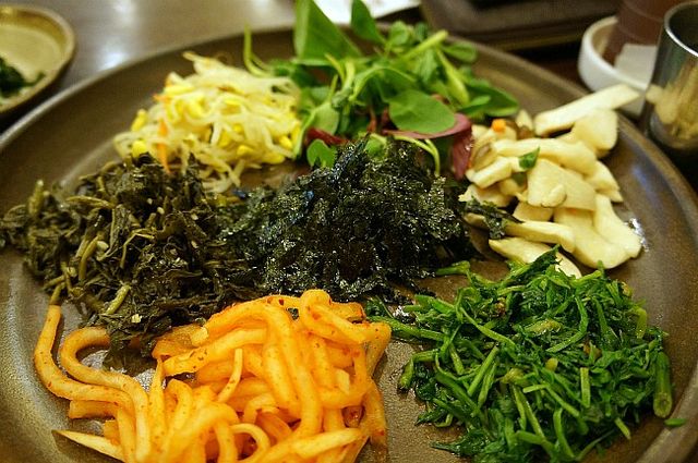 청담동 보리밥 맛집. 청국장과 보리밥