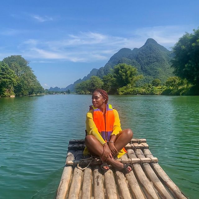 Bamboo boat rafting along Yulong river 