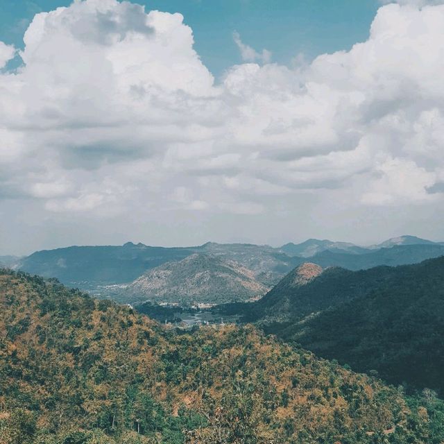 อุทยานแห่งชาติเขาใหญ่ 🌳
