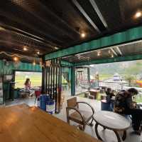 ฮักเขาคาเฟ่ 