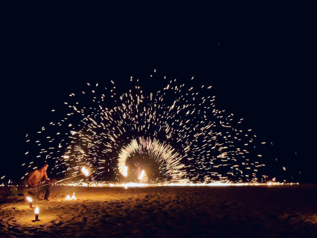 พากินพาเที่ยว คาเฟ่ ชิคๆ ได้ชมไฟฟรี หาดสิชล🏝