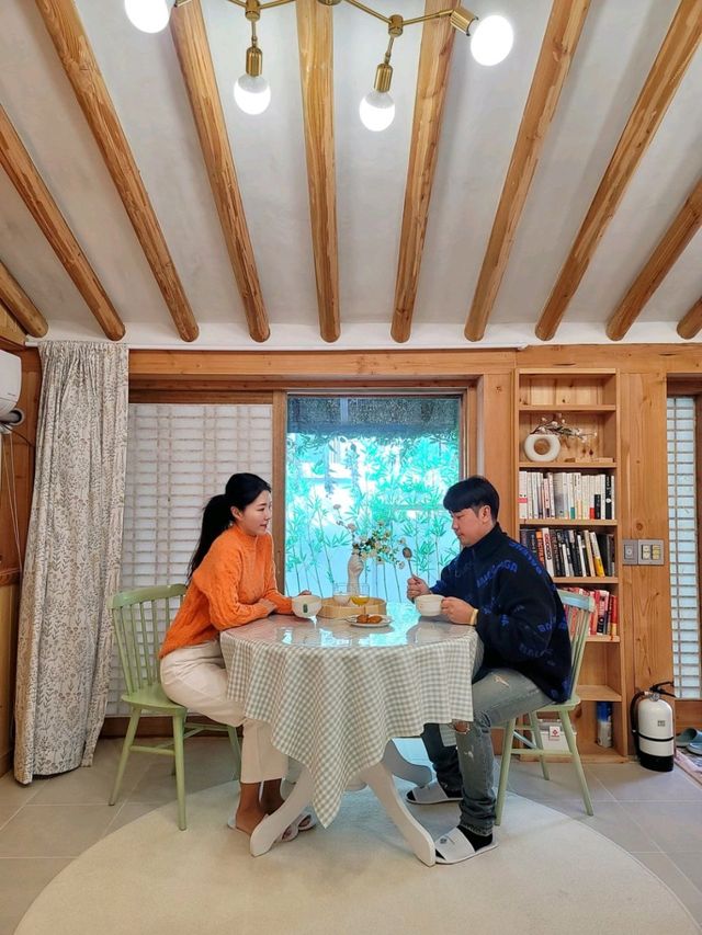 충남 공주 한옥 북스테이 아담, 작고 소중해📖🏠