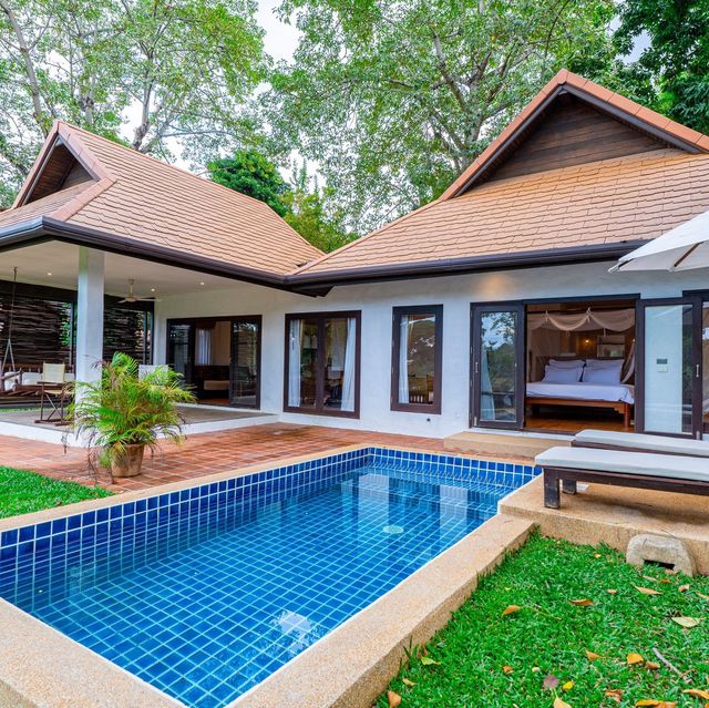 สัมผัสมนต์เสน่ห์เชียงรายกับรีสอร์ทติดริมน้ำ 