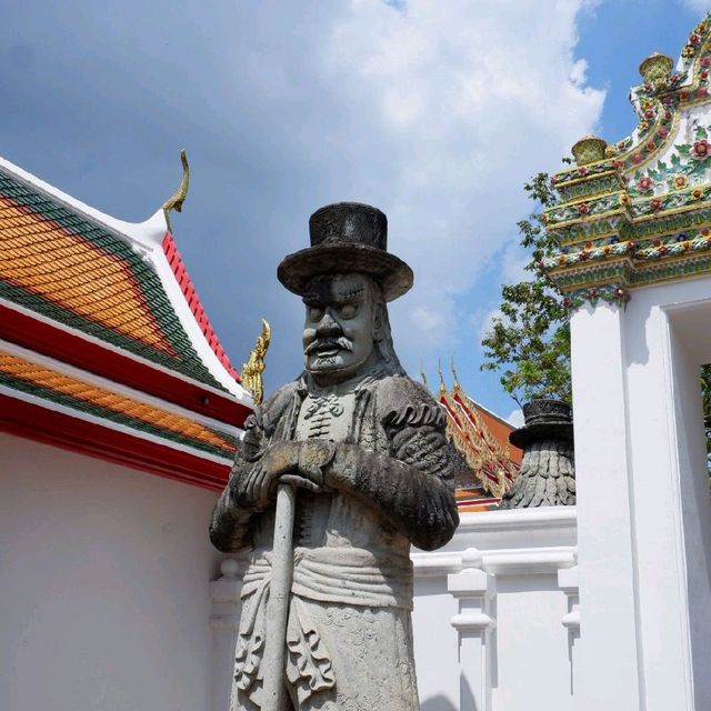 วัดโพธิ์ ท่าเตียน ไหว้พระกรุงเทพมหานคร