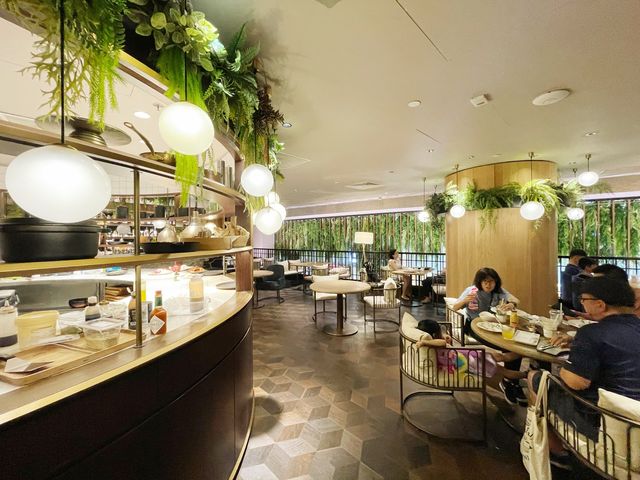 Stylish bakery and cafe at Jewel Changi