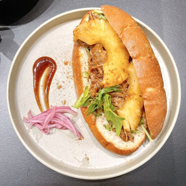 紅磡salon、cafe二合一！